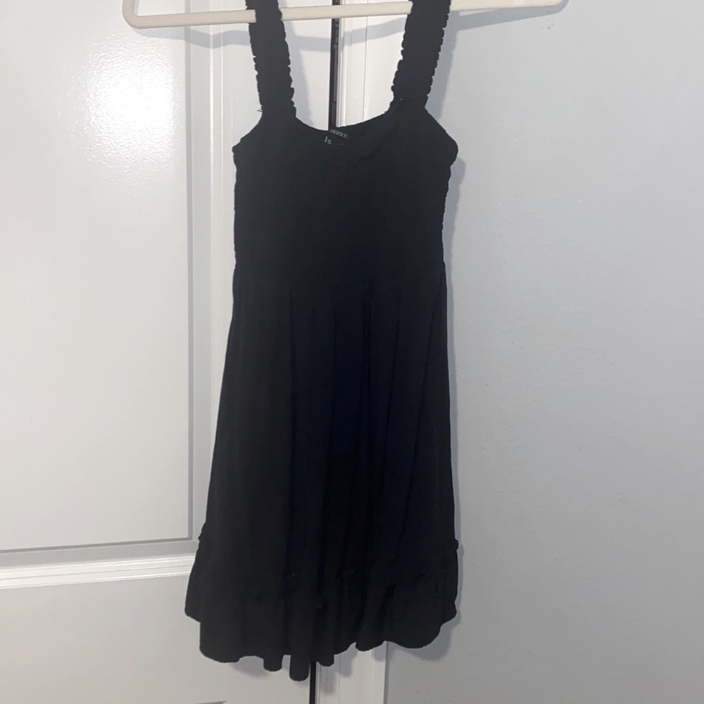 forever 21 black dress!!